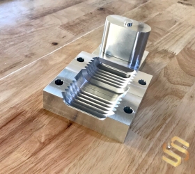Gia công chính xác phay CNC