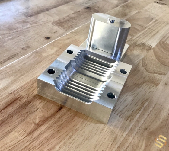 Gia công chính xác phay CNC